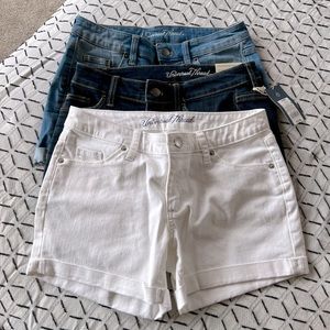 3 pair size 0/25R shorts, 1 with tags still on them.